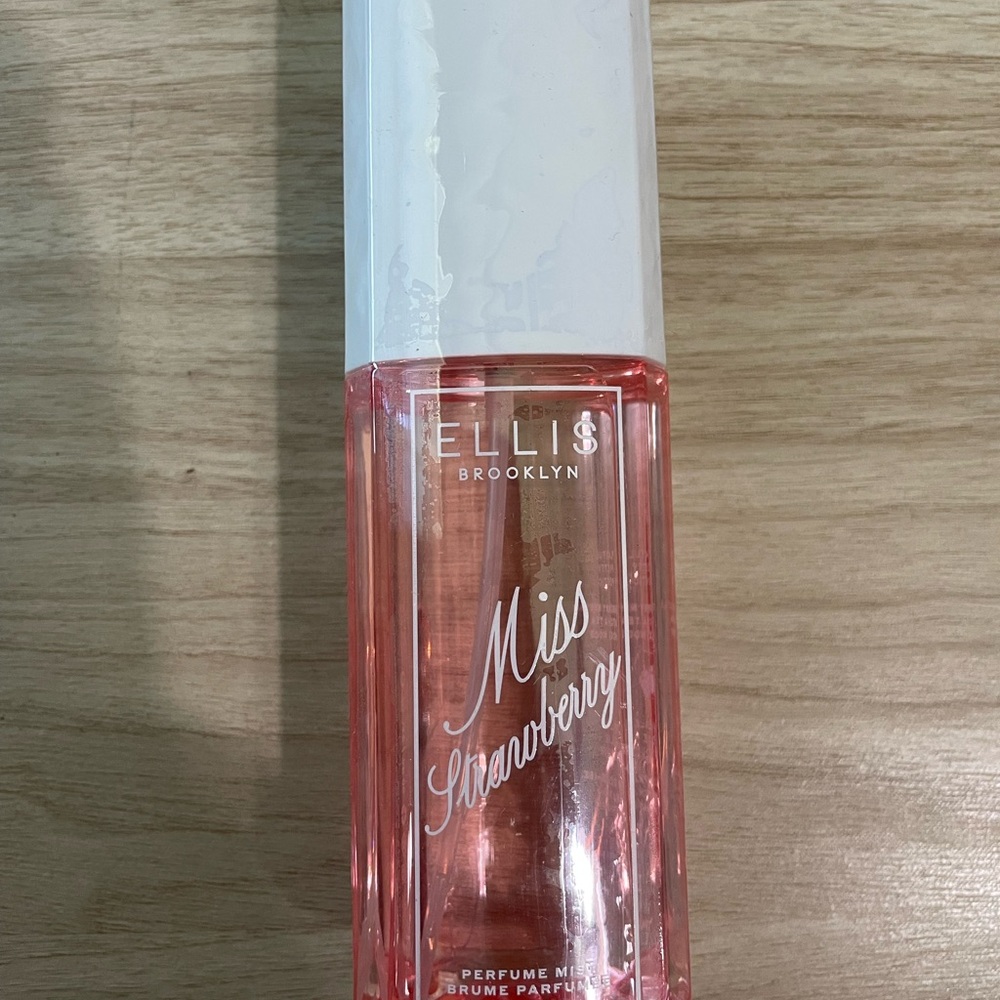 Ellis Brooklyn Miss Strawberry Hair Hairspray — Pink